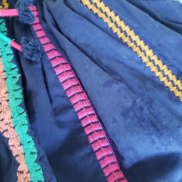 2 FOR $5 SALE Girl's Cat & Jack Navy Embroidered Skirt Size XS (4/5) - Picture 6 of 10